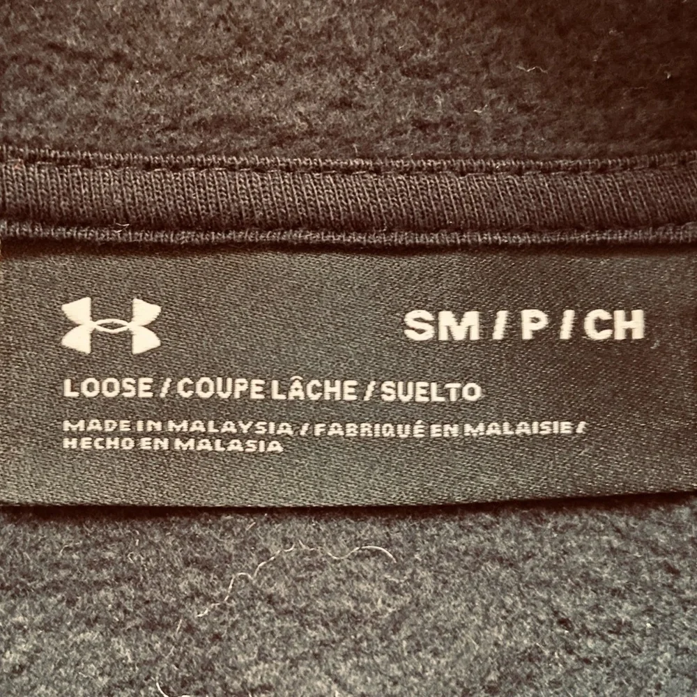 Under Armour Women’s Black Pullover Hoodie Small NWT - Picture 3 of 5